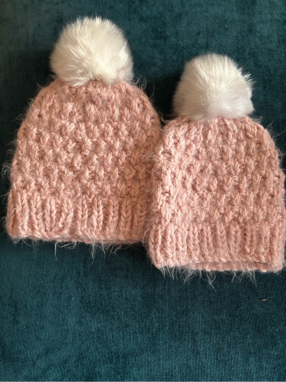 Mommy & Me Pink Knit Pom Beanie  Knit Hats. New, Never Worn